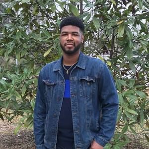 Meet your Posher, Devin